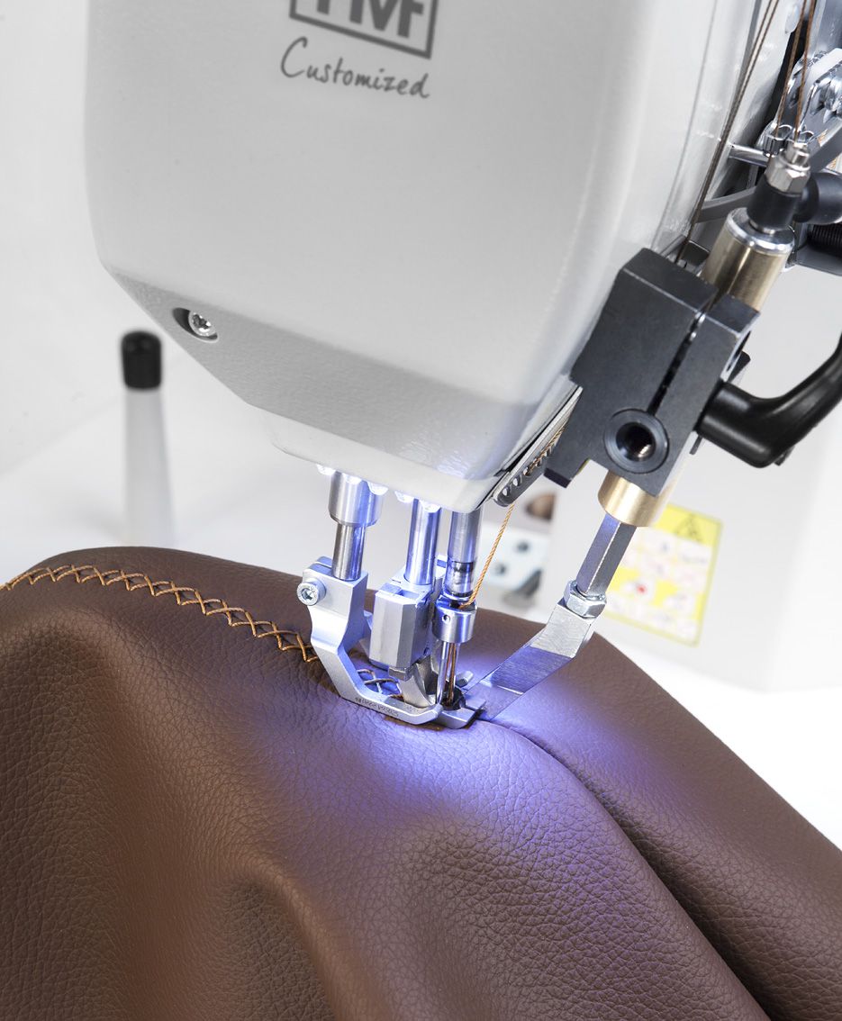 hm820-868_detail_met_leer_+_kruissteek