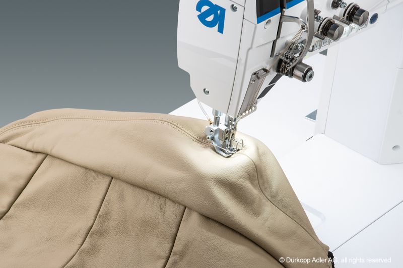 d868-290922_ap_car-seat-cover